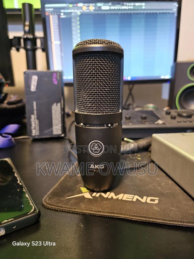 Akg P120 Studio Microphone · Photo 1