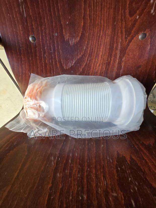 Toilet Adapter · Photo 1