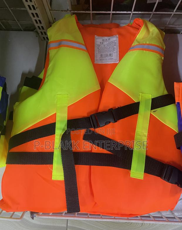 Kids/ Children Life Jacket · Photo 1