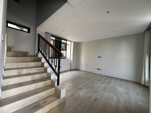 3bdrm Townhouse/Terrace in Charclem Ventures, Ashaley Botwe for sale · Photo 5