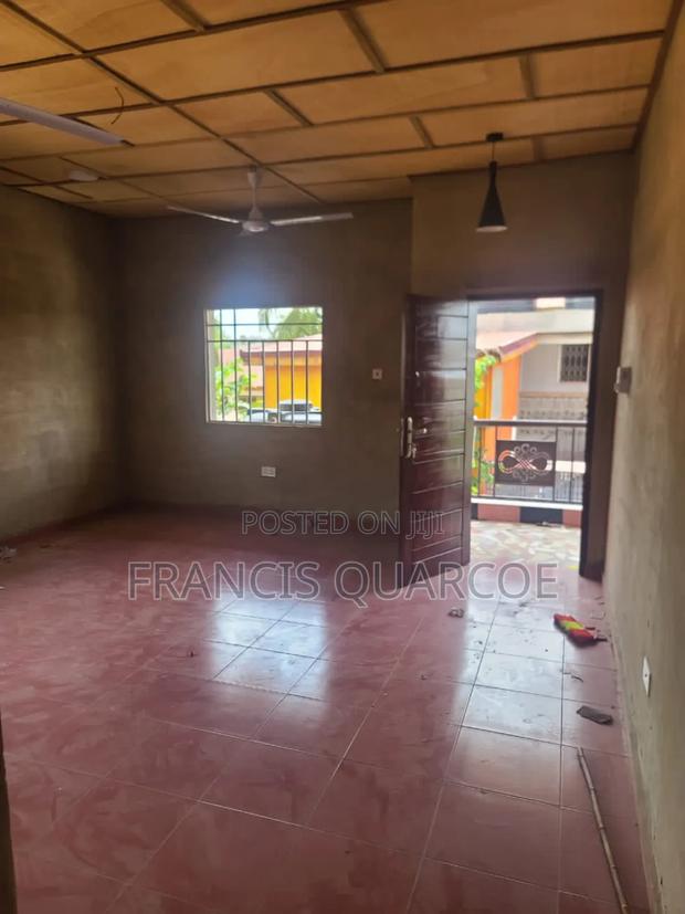 1bdrm Apartment in Francis Quarcoe, Dome for rent · Photo 4