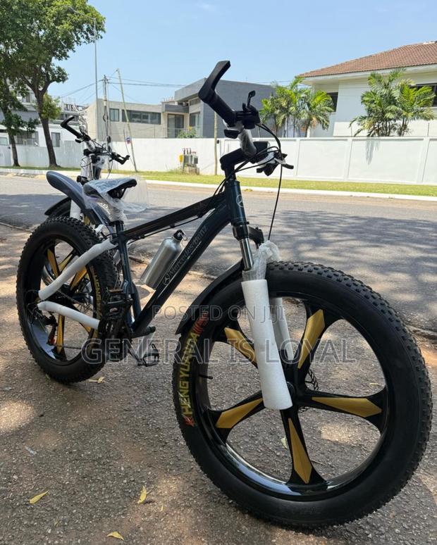 New Motorcycle 2024 Black · Photo 2