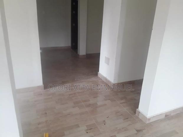 2bdrm Apartment in Amasaman 3 Junction, Pokuase for rent · Photo 3