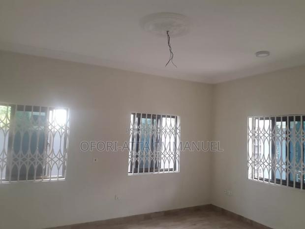 2bdrm Apartment in Amasaman Cocobod, Pokuase for rent · Photo 8