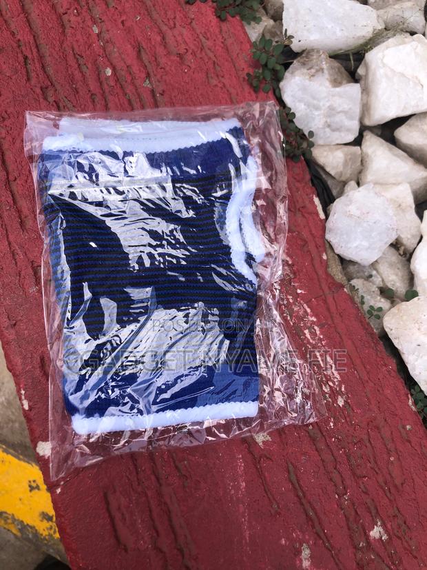 Super Tough Palm Support (2 in a Pack) · Photo 2