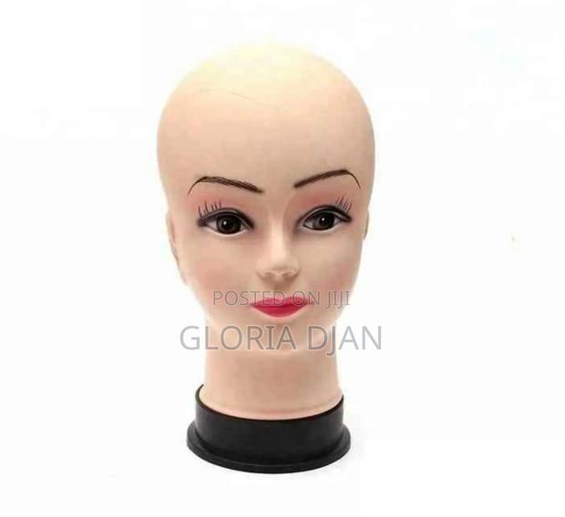 Mannequin Head · Photo 1