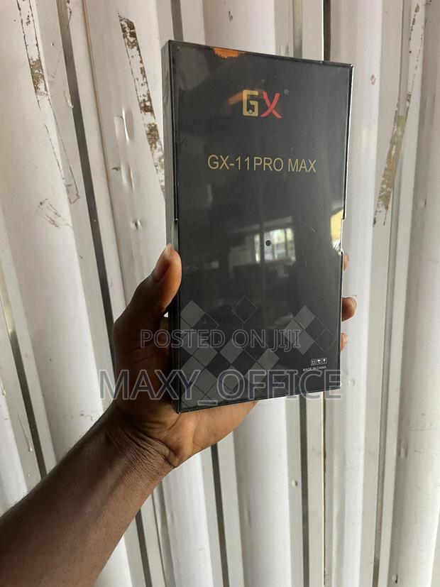 iPhone 11 Pro Max Original Screen Replacement · Photo 4