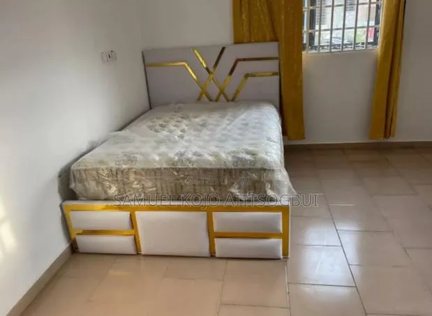 White Double Bed Frame · Photo 1