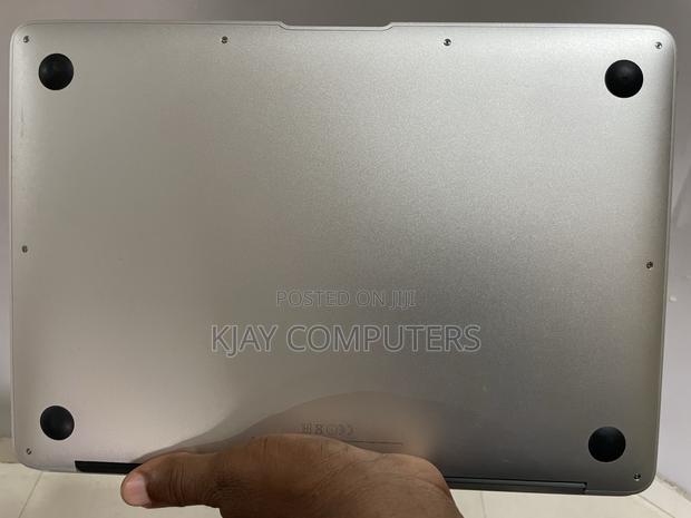 Laptop Apple MacBook Air 2015 4GB Intel Core i5 SSD 256GB · Photo 4