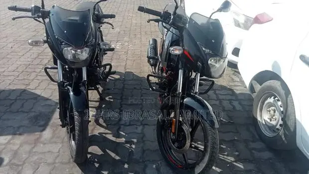 Bajaj Pulsar 150 2022 Black