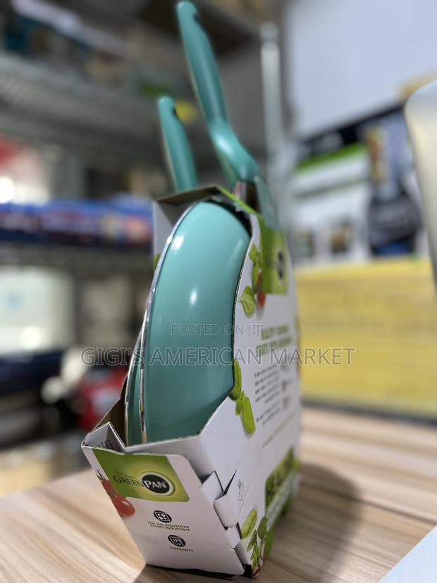 Greenpan 2pc Frypan Set Ceramic Nonstick · Photo 4