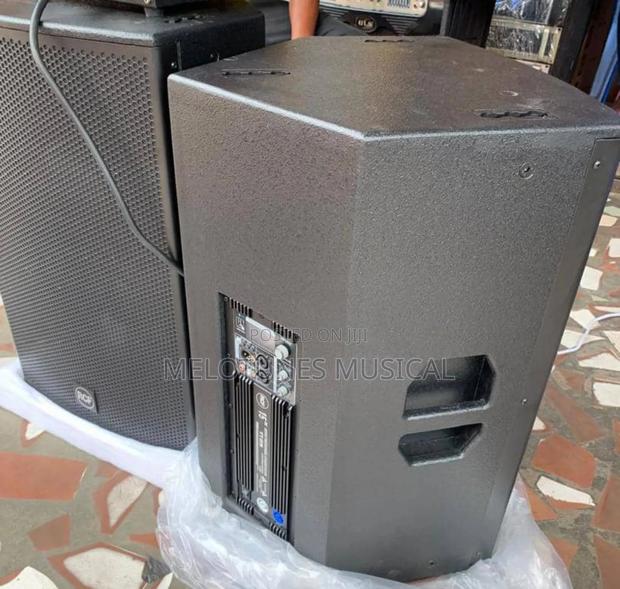 RCF 15inches Stage/Active Monitor Speakers · Photo 2