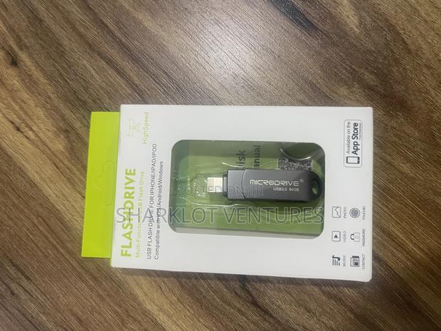iPhone Flash Drive · Photo 5