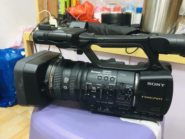 Sony Professional Camcorder Nx5p · Photo 1