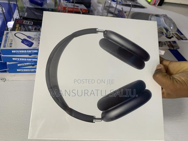 Air Pod Pro Max Headset · Photo 2