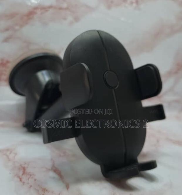 Premium Expandable Phone Holder · Photo 4