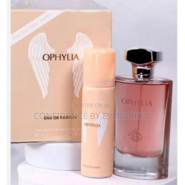 Ophylia Perfume · Photo 2