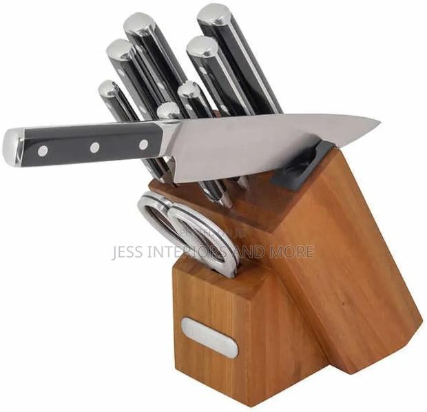Farberware 10-Piece Forged German Steel Cutlery Set · Photo 1