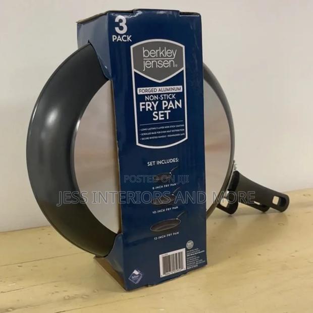 Berkley Jensen 3-Piece Frying Pan · Photo 2