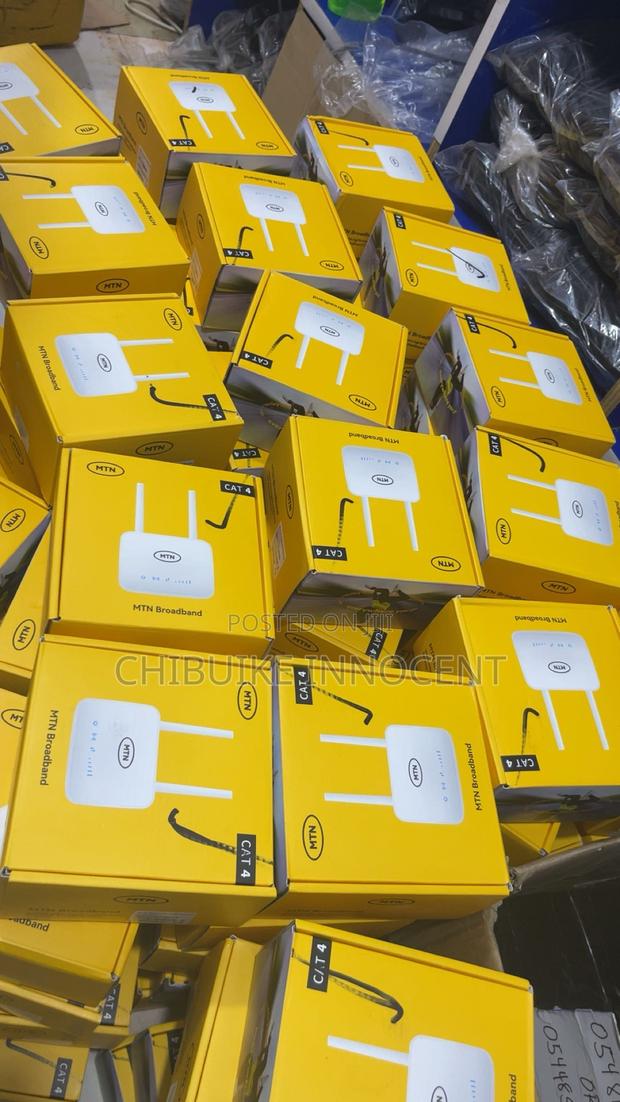 Universal Broadband Router · Photo 2