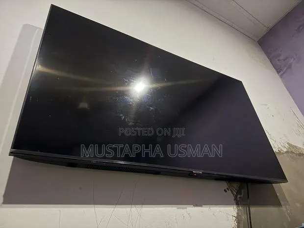 Samsung “7 Series” 55-Inches Crystal UHD TV · Photo 1