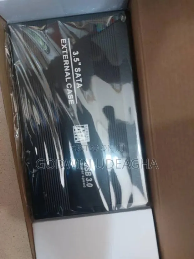 Desktop Drive External Case · Photo 1