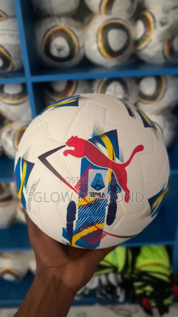 Adidas Footballs · Photo 1