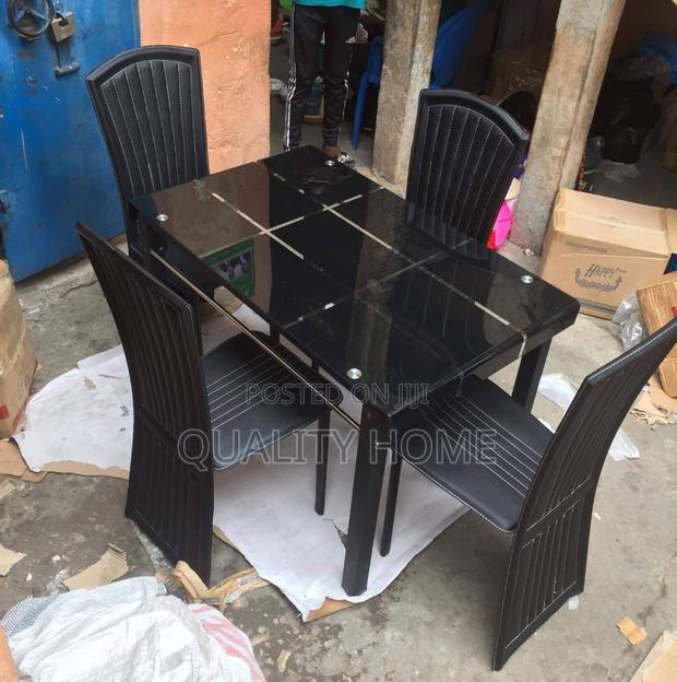 Dinning Table (4 Seats) · Photo 1