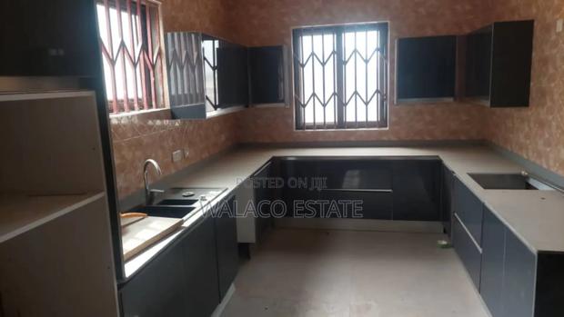 4bdrm House in Walako Estate, Spintex for rent · Photo 6