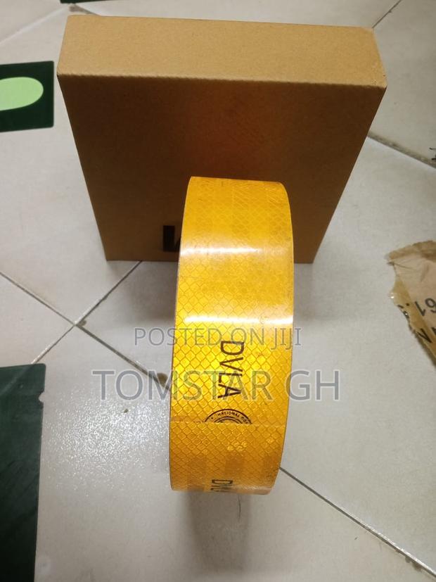 Dvla Adhesive Reflective Sticker · Photo 2