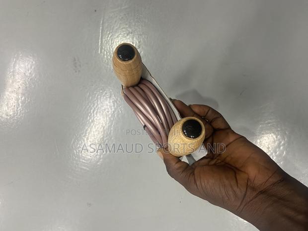 Original Skipping Rope for Exercise Available · Photo 4
