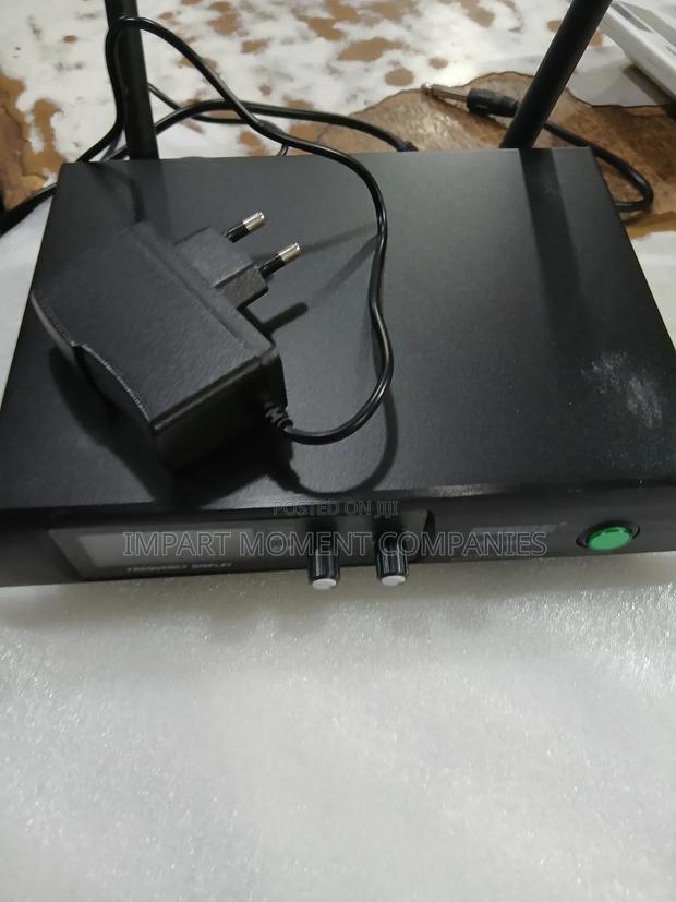 Shure Wireless Microphone Sh-300g · Photo 3