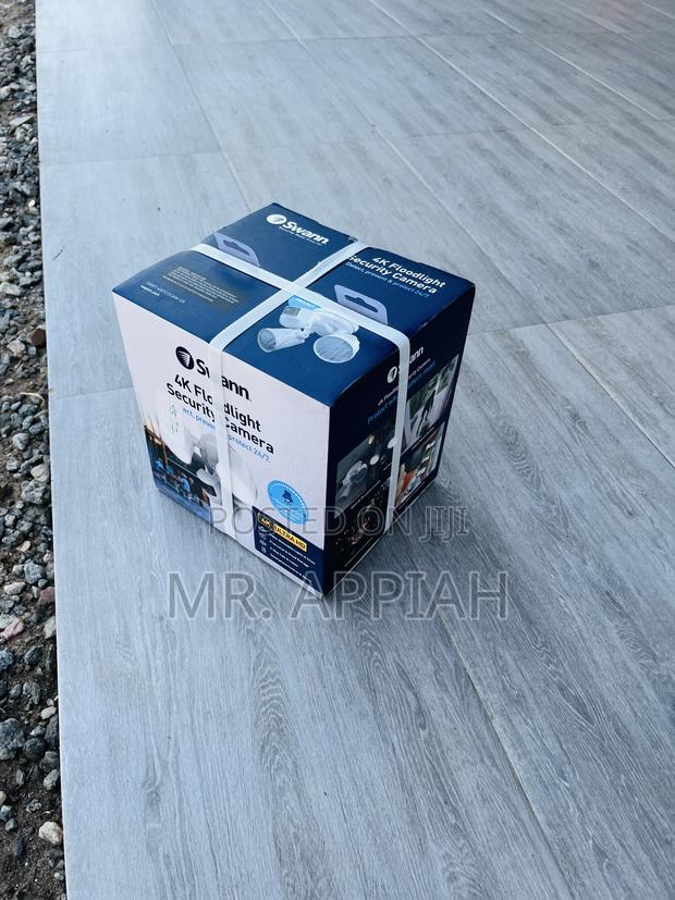 Fresh in Box Swann Floodlight Security Camera(White) · Photo 1