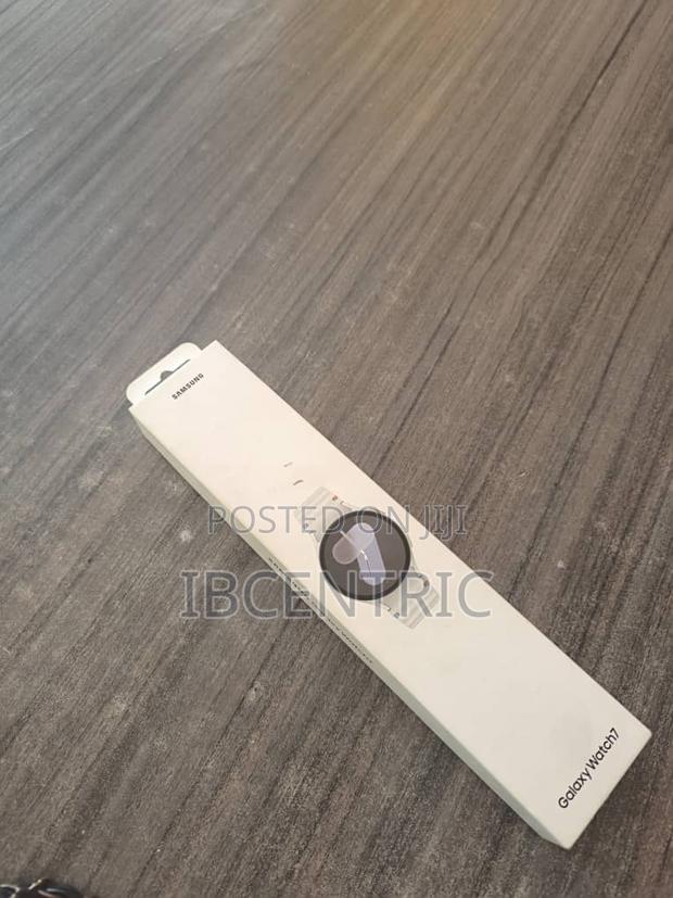 Sumsung Galaxy Watch7 44mm · Photo 1