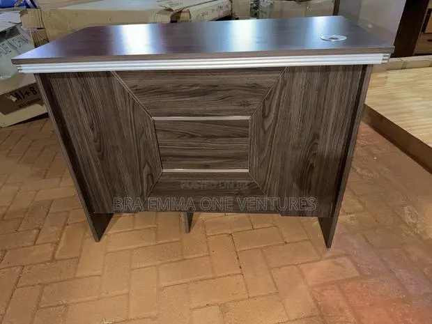 Office Table With Drawers · Photo 1