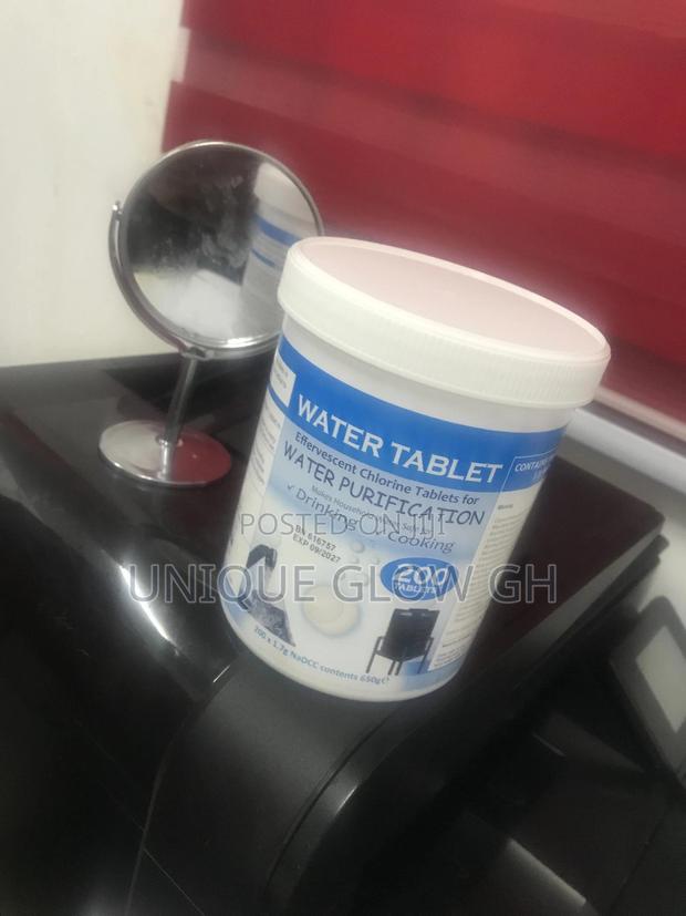 Aquatab Effervescent Water Purification Chlorine Tablets · Photo 3