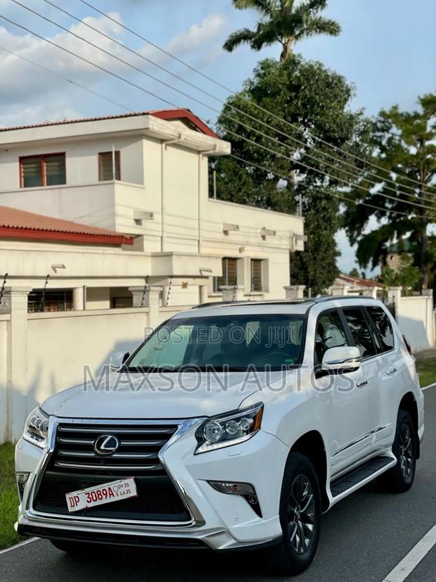 Lexus GX 460 Luxury 2019 White · Photo 2