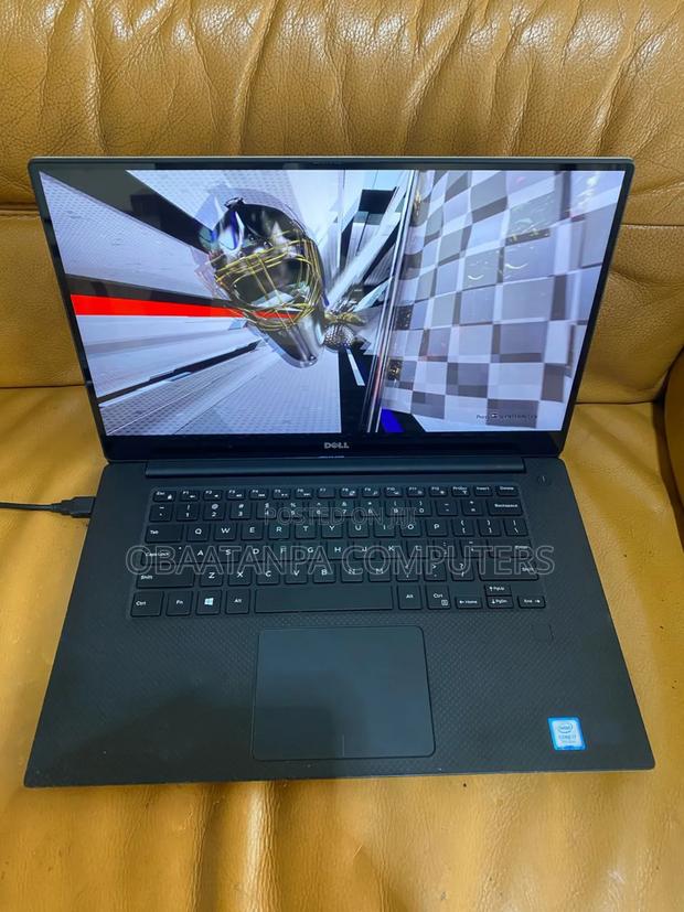 Laptop Dell XPS 15 (9560) 8GB Intel Core i7 SSD 256GB · Photo 6