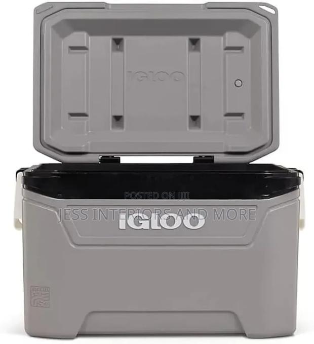 Sunset 60 Quart Roller Cooler · Photo 2