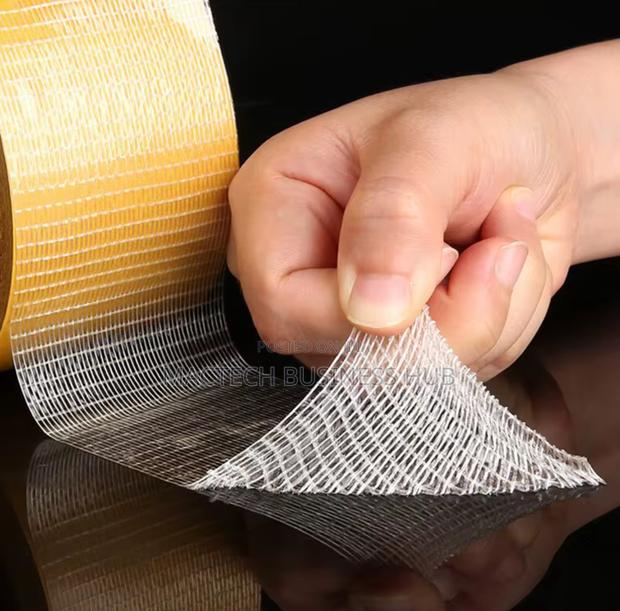 Double Sided Multi-Purpose Tape · Photo 3