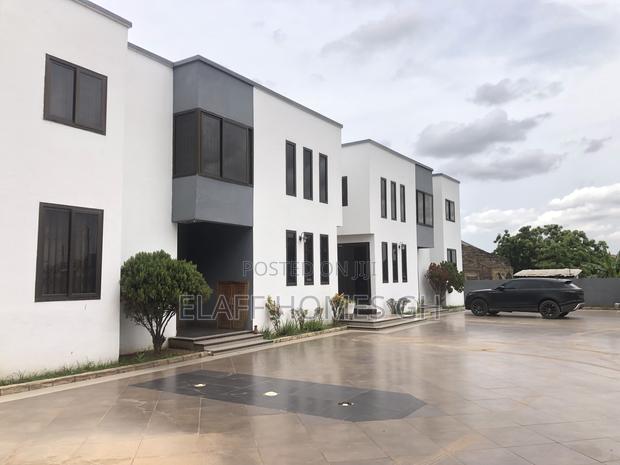 2bdrm Apartment in Elaffhomesgh, East Legon for rent · Photo 2