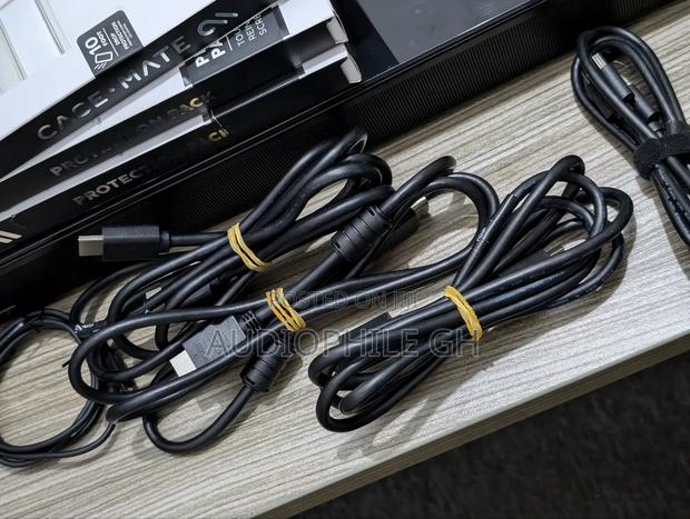 High Quality Hdmi to Hdmi Cable · Photo 4