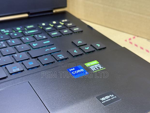 New Laptop HP Omen 17 16GB Intel Core I7 SSD 1T · Photo 3