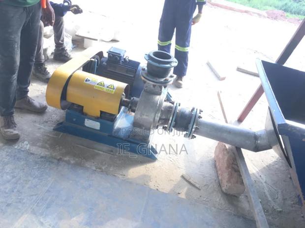 Centrifugal Pumps Installation · Photo 3