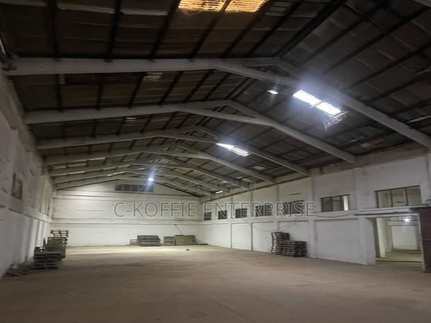 1500 SQM Warehouse at Labone 4 Rent · Photo 5