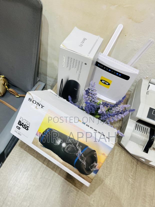 Well Built Sony Extra Bass Portable Bluetooth Speaker. · Photo 1