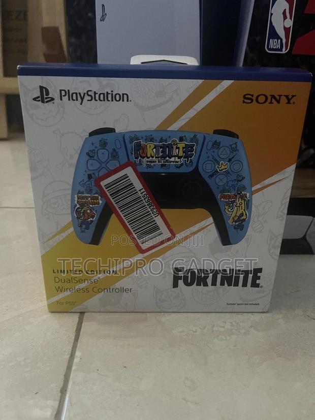 Fortnite Controller Sealed · Photo 2