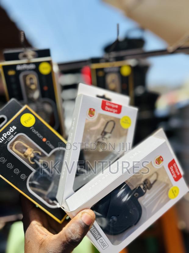 Airpods Silicon Case · Photo 2