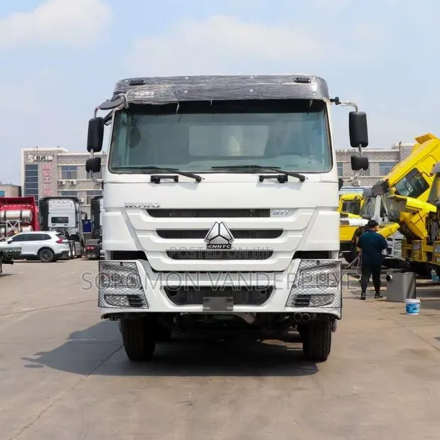 Tipper Trucks · Photo 1