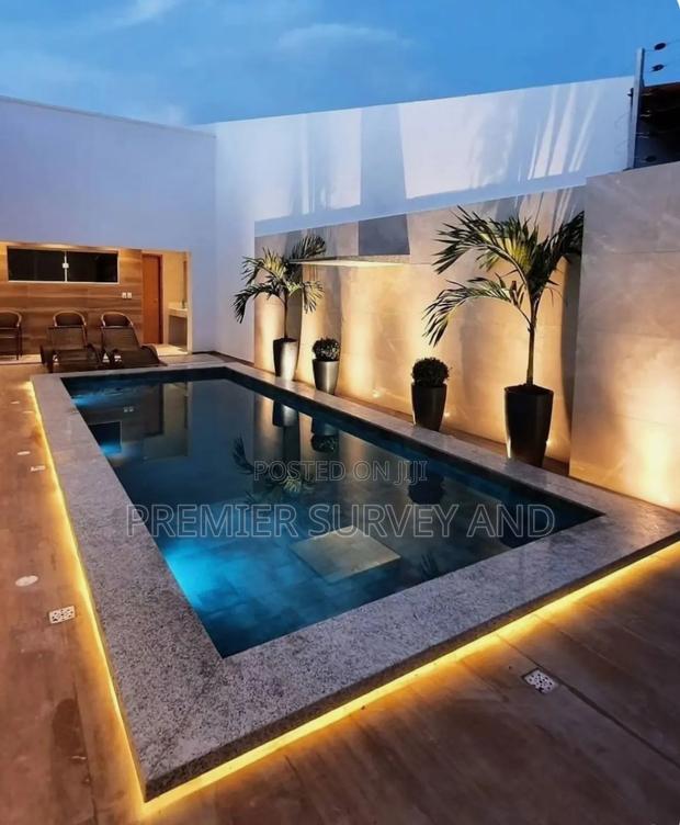 Swimming Pool Construction · Photo 2